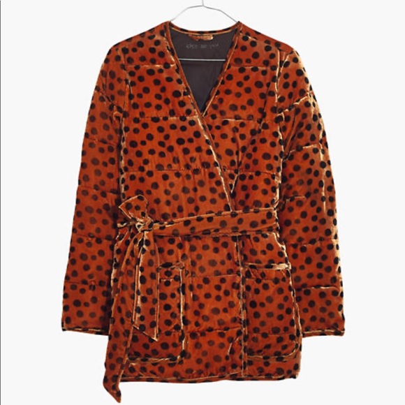 Velvet Quilted Wrap Jacket in Leopard Dot - Picture 3 of 6
